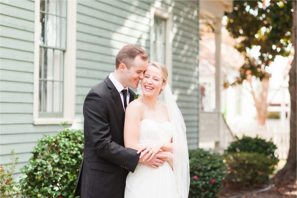 Charming Christmas Wedding in the Historic District of Pensacola, Florida | Libby + Zachary