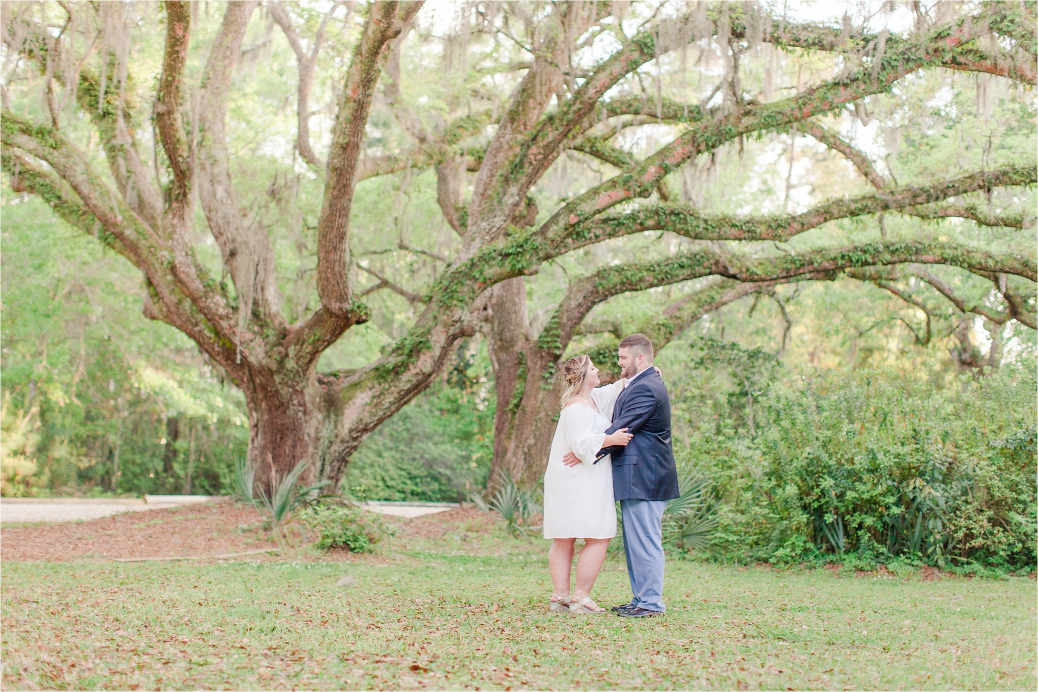 Samantha-Kevin-Engagement-Session -57