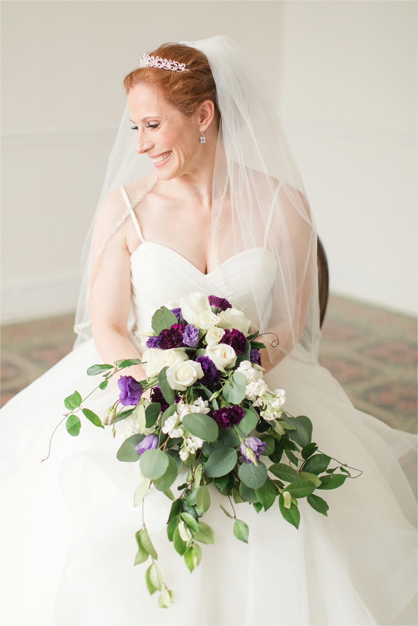 Bridal Session at The Pillars of Mobile-Mobile Alabama Wedding Photographer-Sarra-Bridal session-Wedding dress-Bridal bouquet 