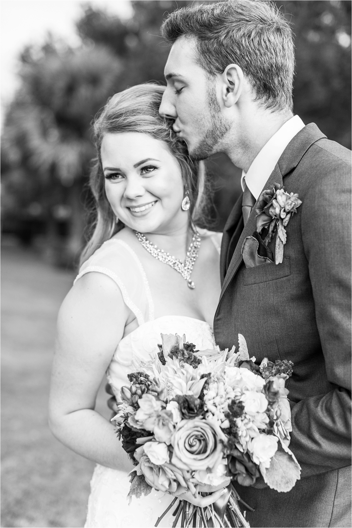 bride-groom-portraits-photos-chunky-jewelry-large-bridal