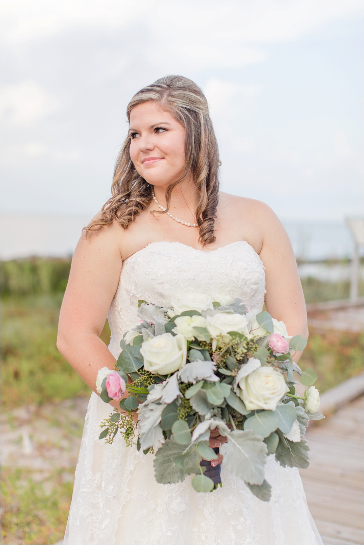 bridal-portraits-alabama-wedding-photographer-Dauphin Island Estuarium-on the beach-beach-bouquet-white-roses-pop of pink