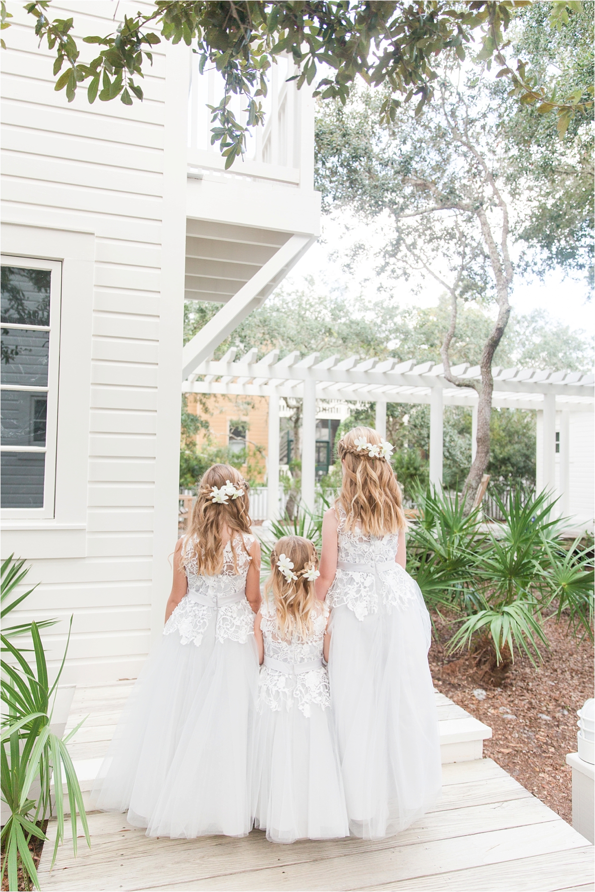 Seaside Florida Wedding Photographer-Catherine Carter + Brian-Alabama photographer-Neutral Wedding-Flower girls