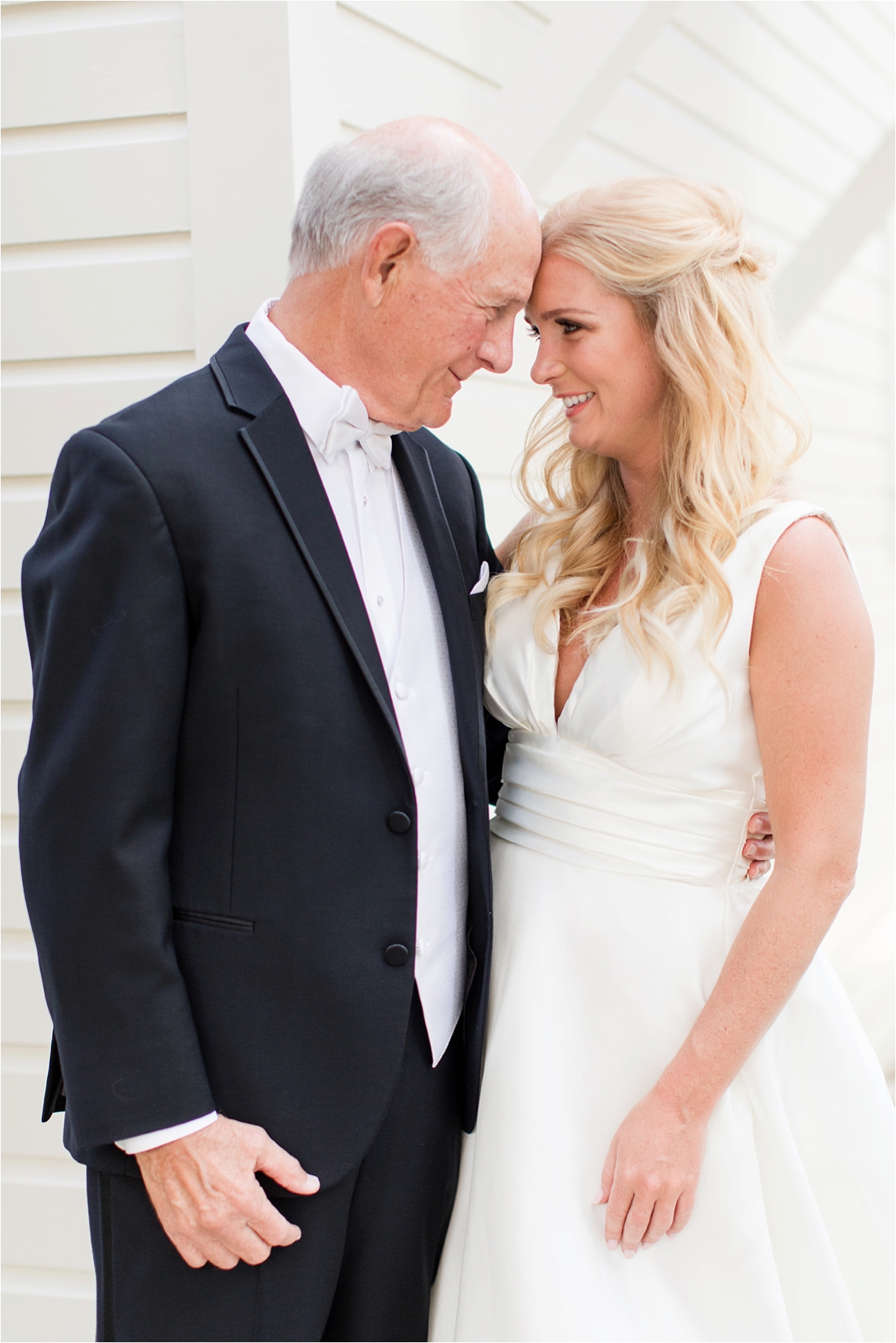 Seaside Florida Wedding Photographer-Catherine Carter + Brian-Bridal shoot-Bride-Wedding dress-Alabama photographer-Father and Daughter Wedding Photos