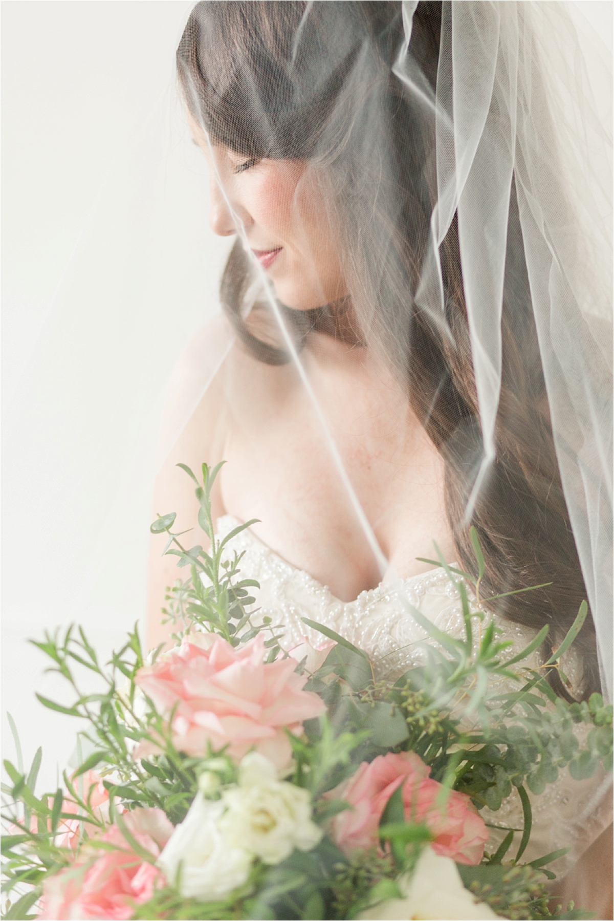 Bridal-Portraits-the Pillars-Mobile, Alabama-Dragonfly-Photography