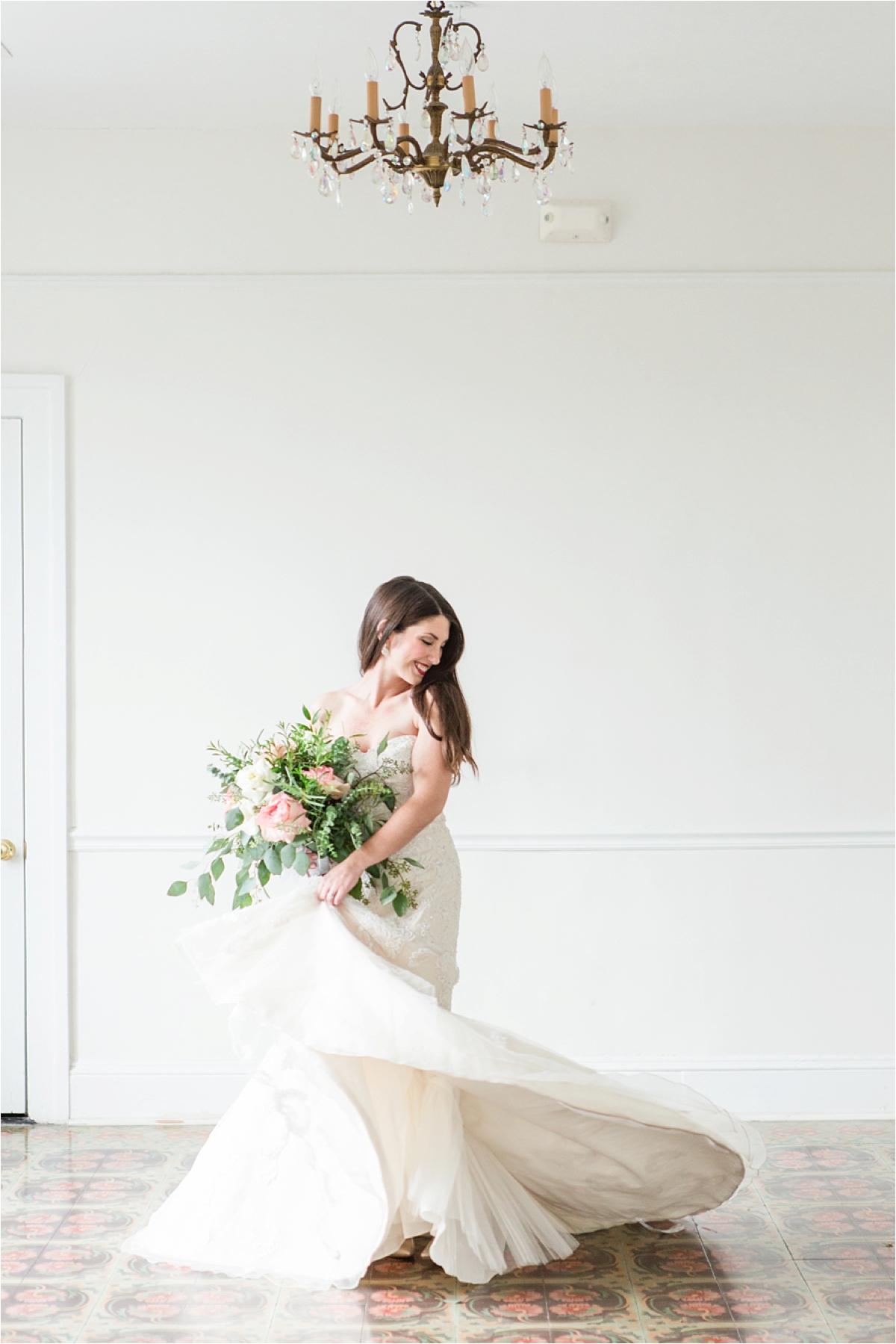 Bridal-Portraits-the Pillars-Mobile, Alabama-Dragonfly-Photography