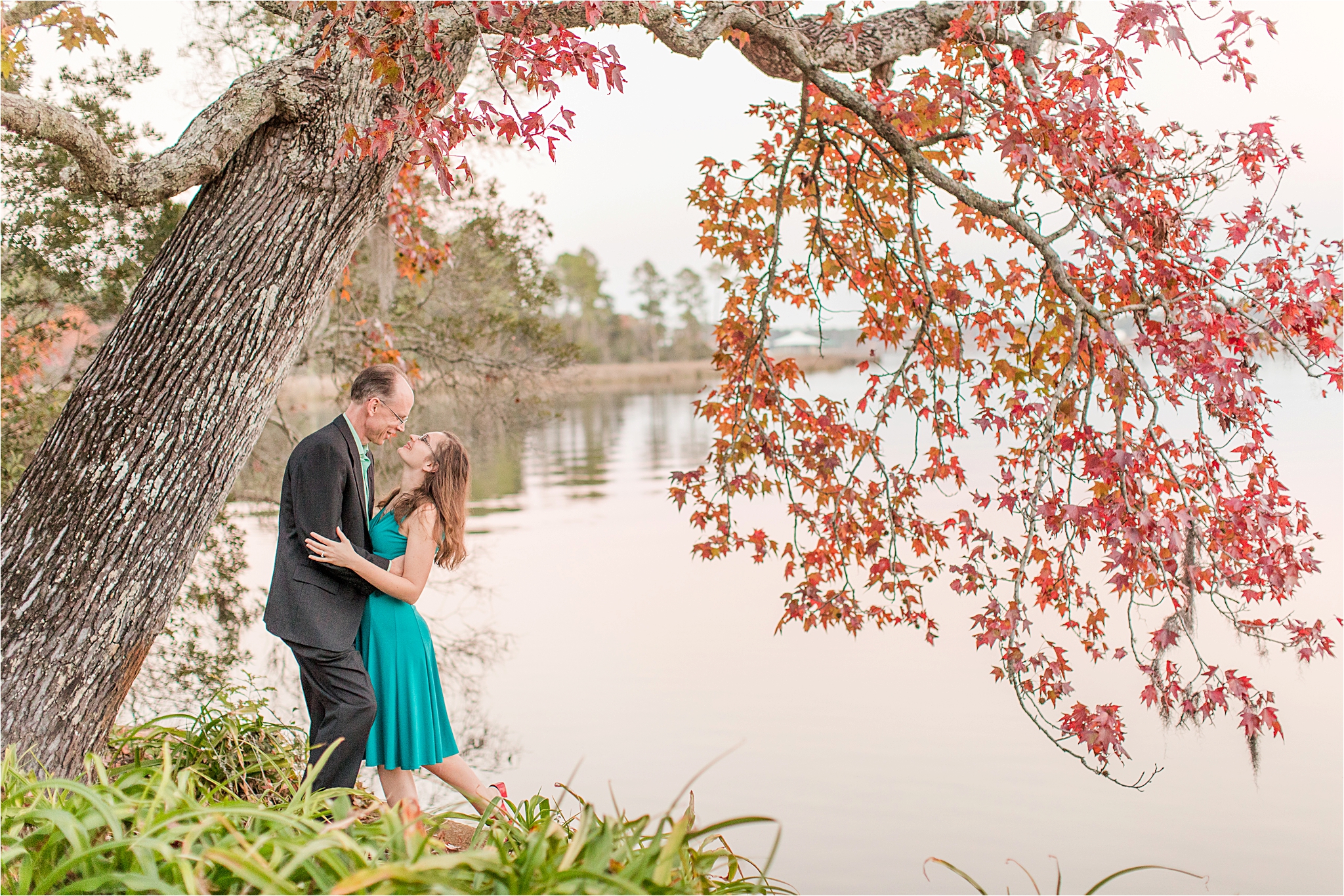 Bellingrath Gardens Engagement Session at Christmas