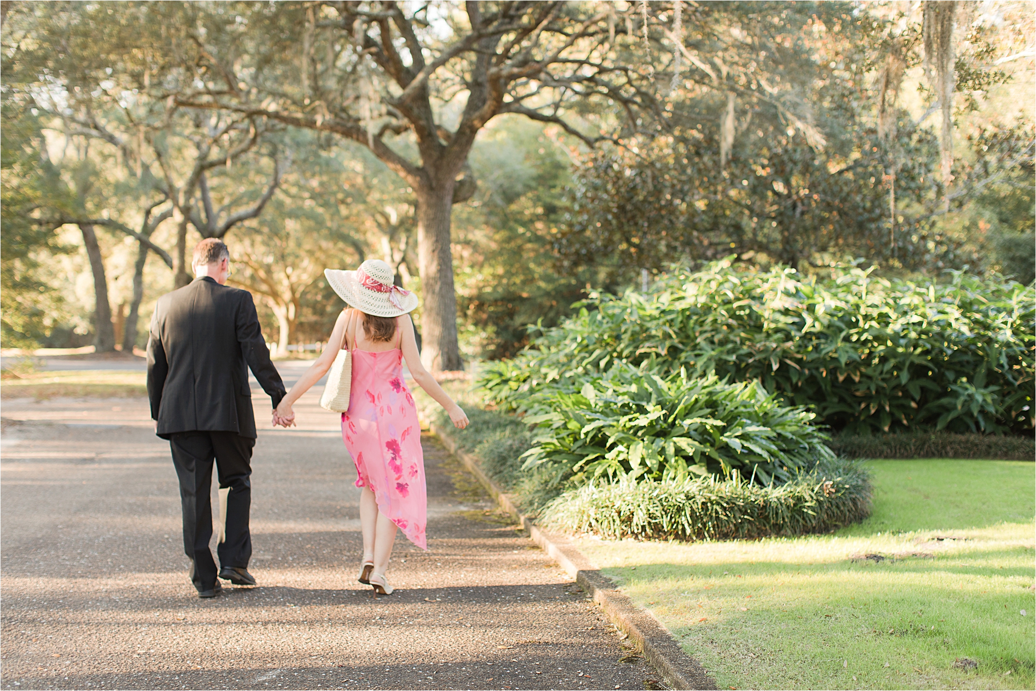 Bellingrath Gardens Engagement Session at Christmas