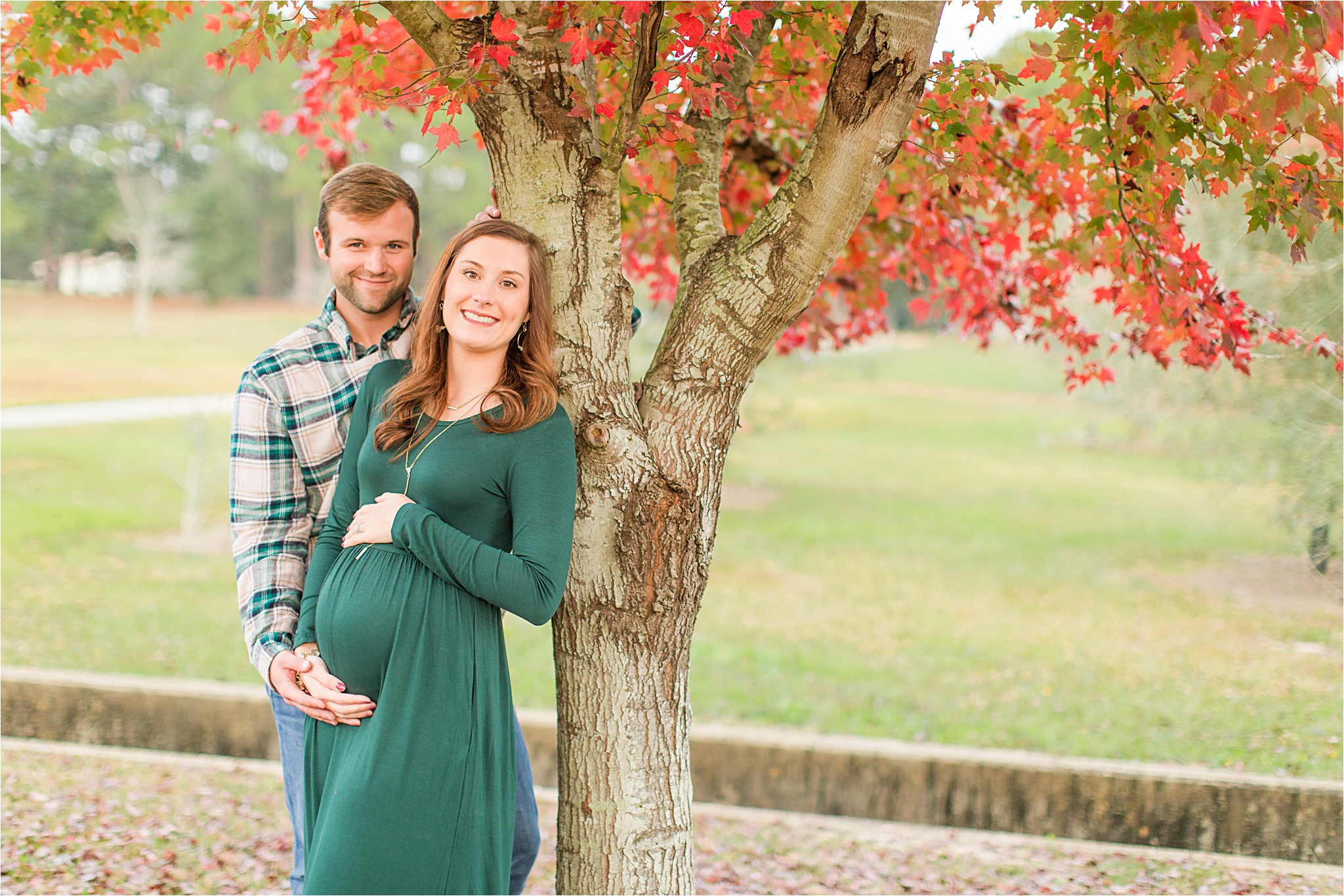 autumn-maternity-session-baby-announcement-alabama-photographer-family