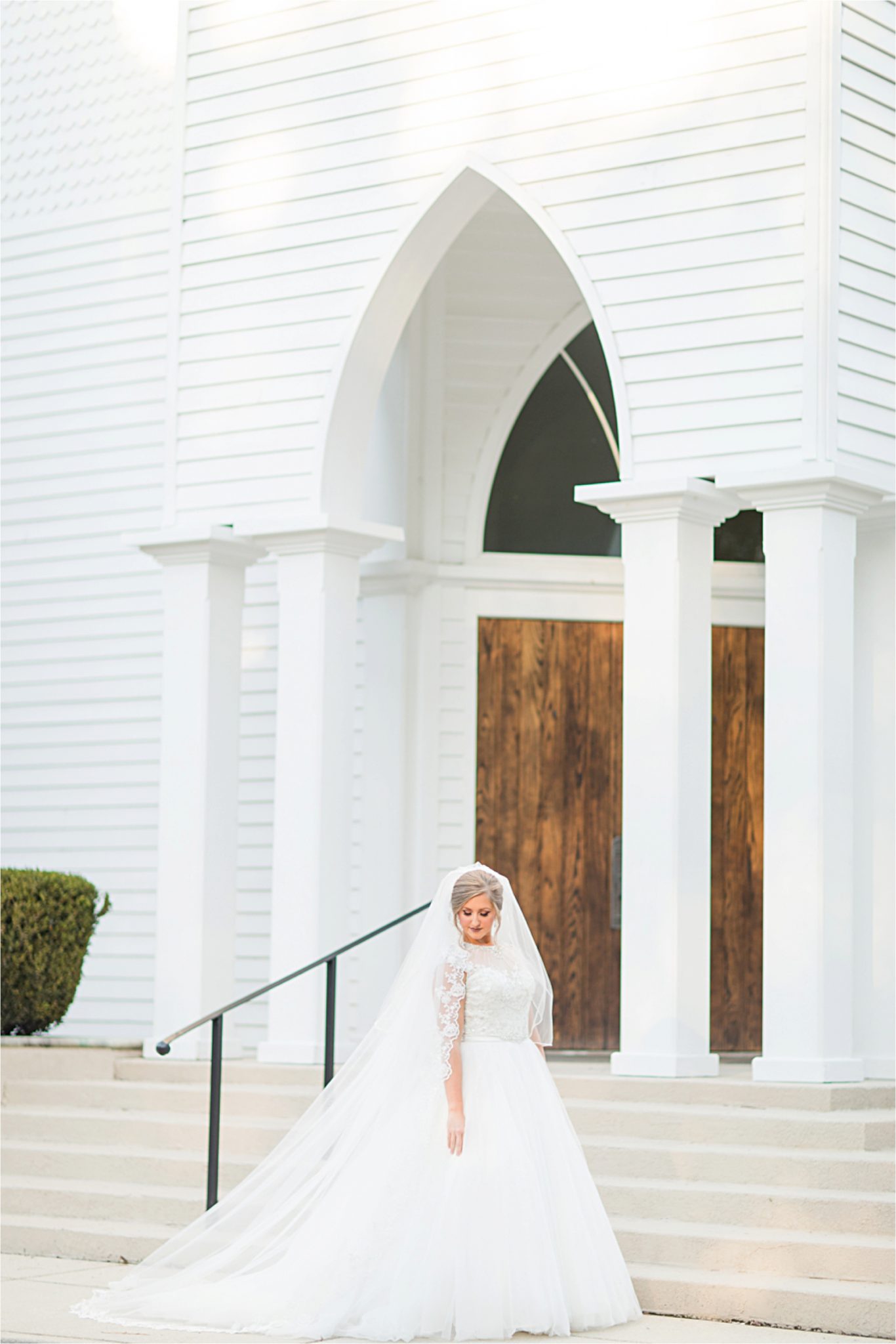 St Francis at the Point Bridal Portraits-Mary Catherine-Alabama photographer-Bridal Shoot-Wedding Dress