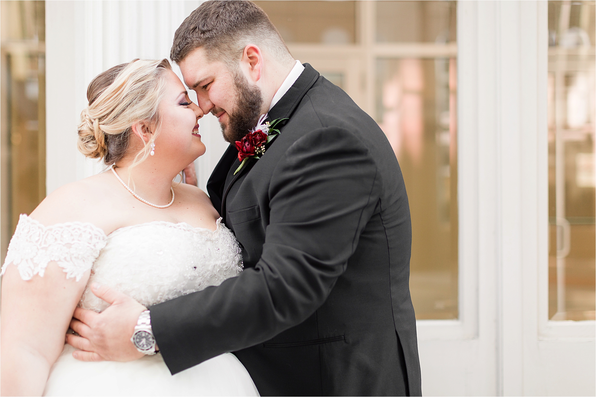 Cranberry and Blush Winter Wedding | Kevin + Samantha