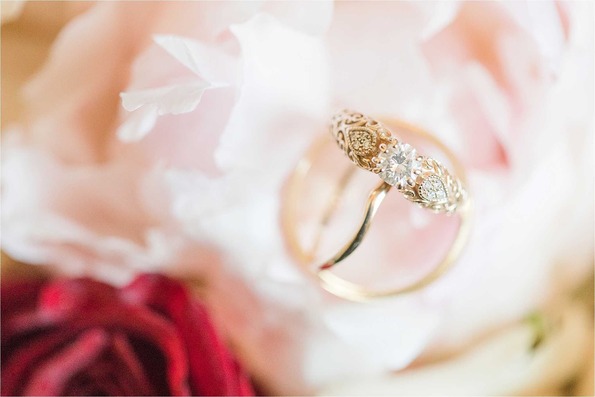 ornate-wedding-engagement-rings-yellow-gold-antique-unique-round-cut-diamond-vine-leaves