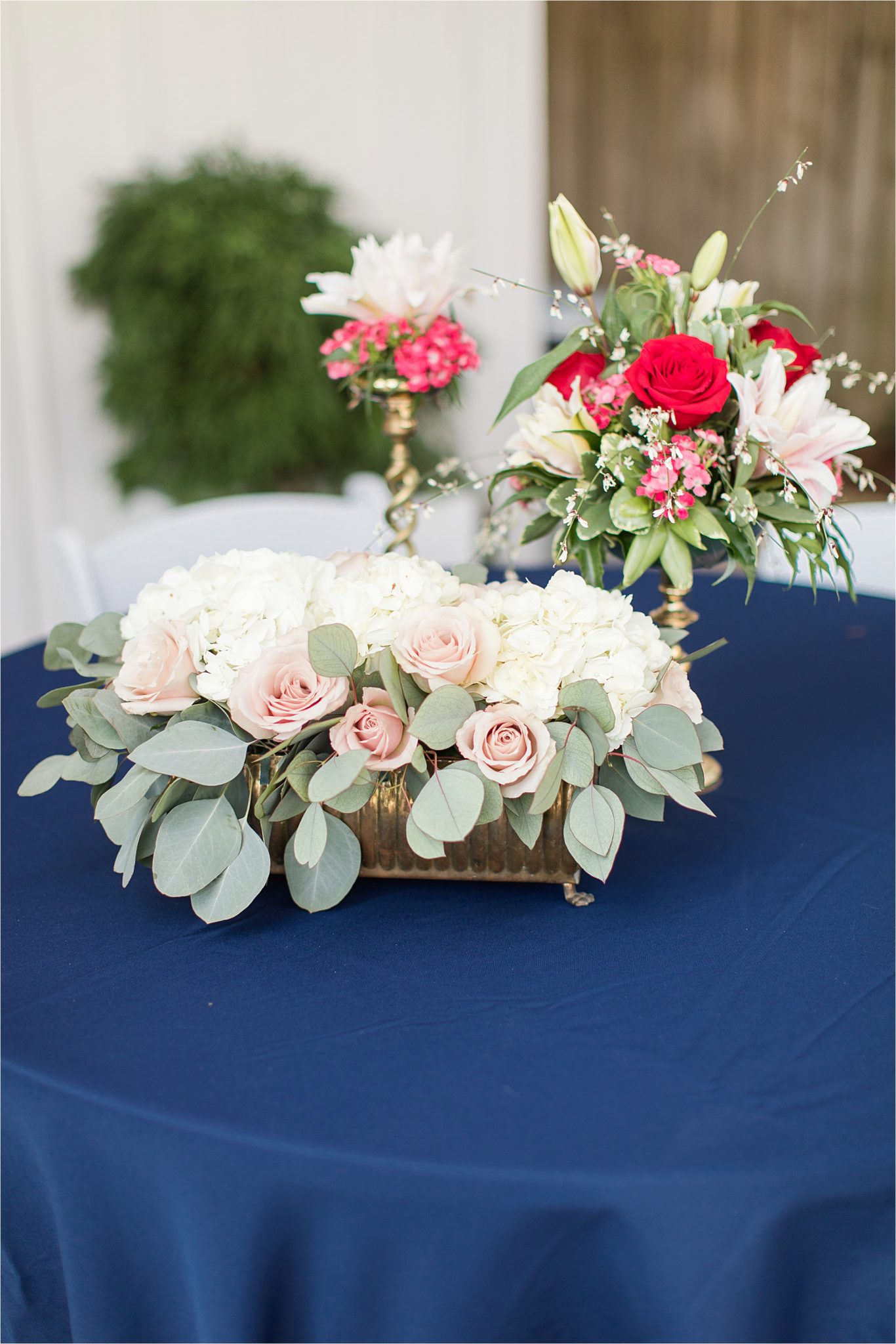 Alabama Wedding Photographer-Little Point Clear Winter Wedding-Meri Beth + Andrew-Wedding florals-Wedding details-Wedding centerpieces