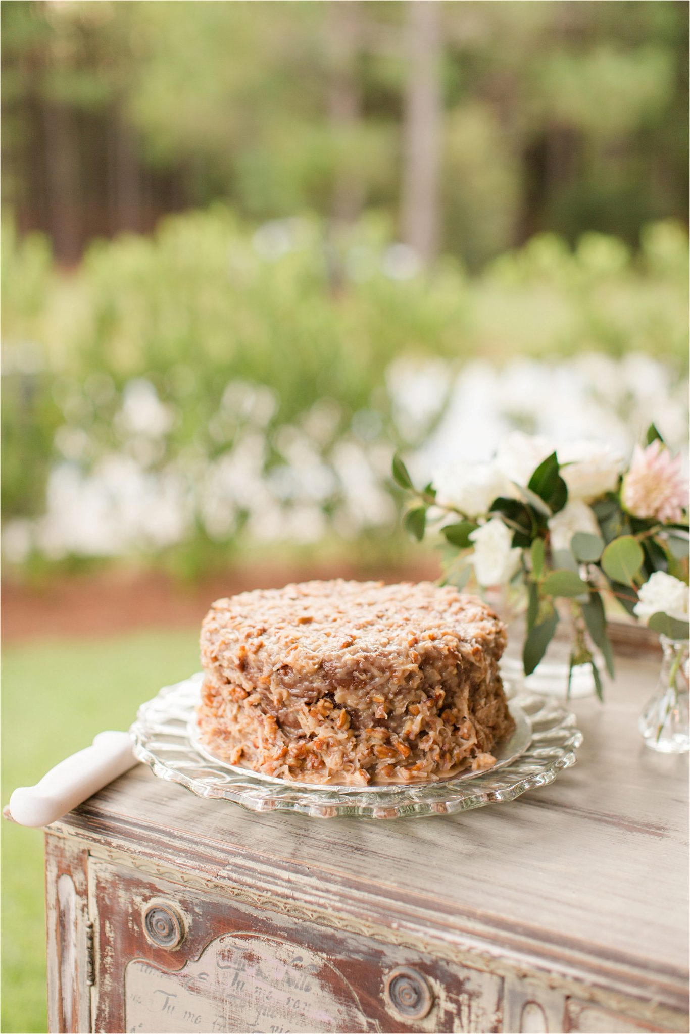 wedding-recpetion-dessert-table-apple-german-chocolate-cake-rehearsal-dinner