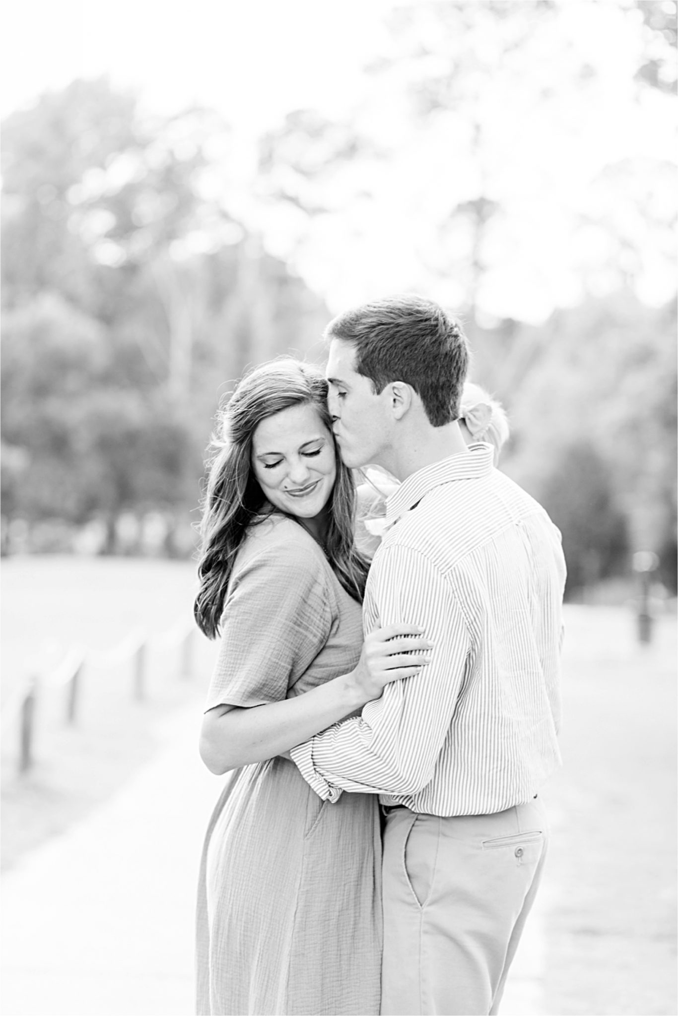 Family photos-candid family portrait-couples-family photographer-Mobile Alabama