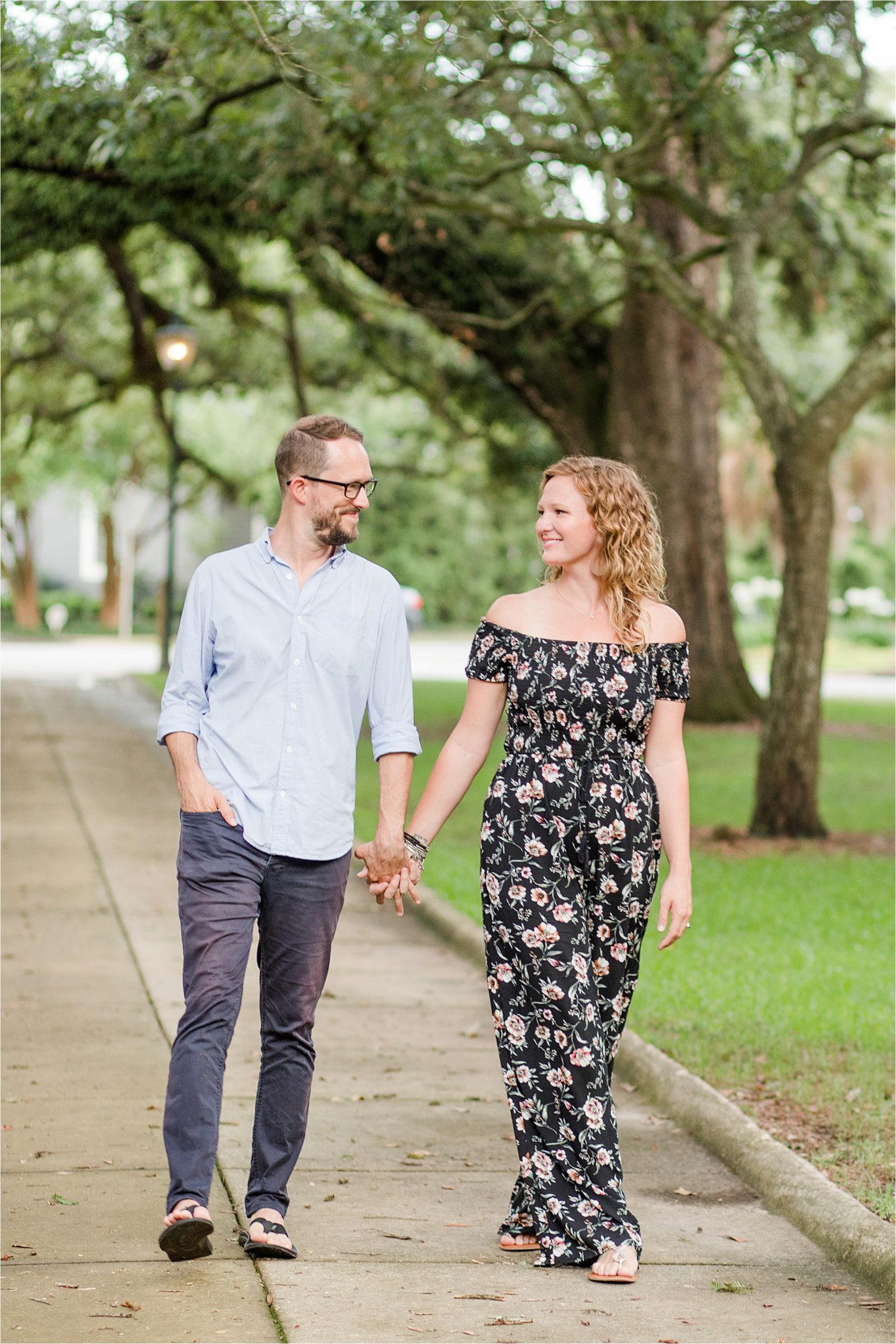 Alabama photographer-family photos-family portraits-couple photos-Washington Square Park-Mobile Alabama