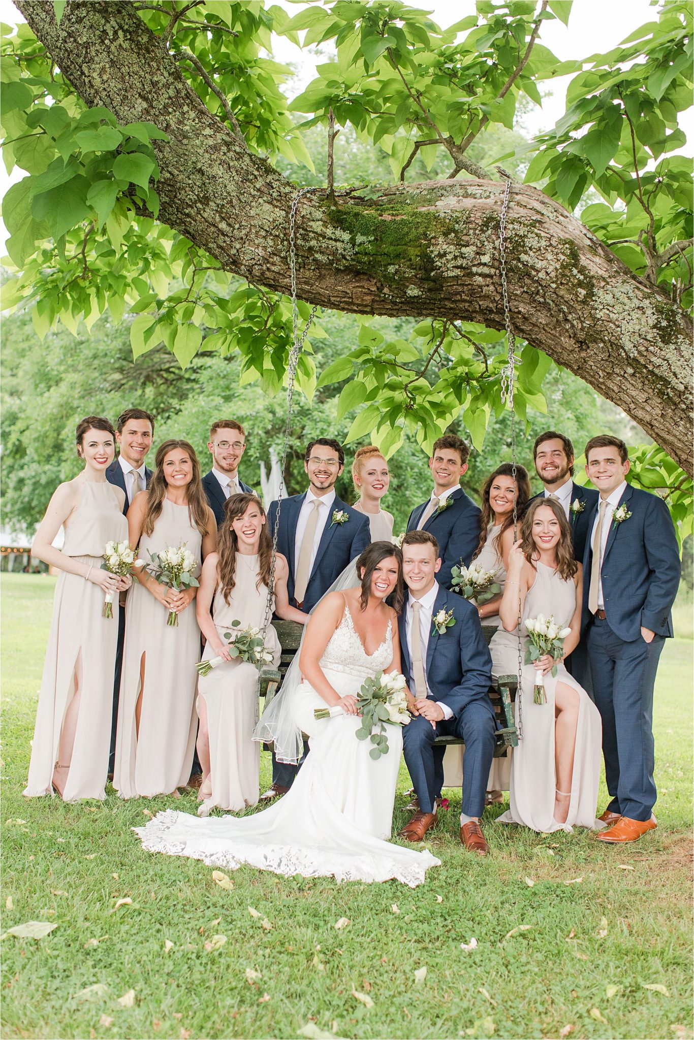 Hedge Farm Wedding, Alabama Wedding Photographer, Barn Wedding, navy and neutral themed wedding, wedding party