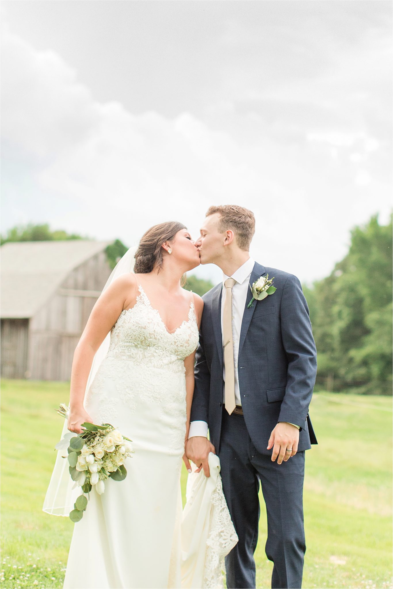 Hedge Farm Wedding, Alabama Wedding Photographer, Barn Wedding, navy and neutral themed wedding, bride and groom