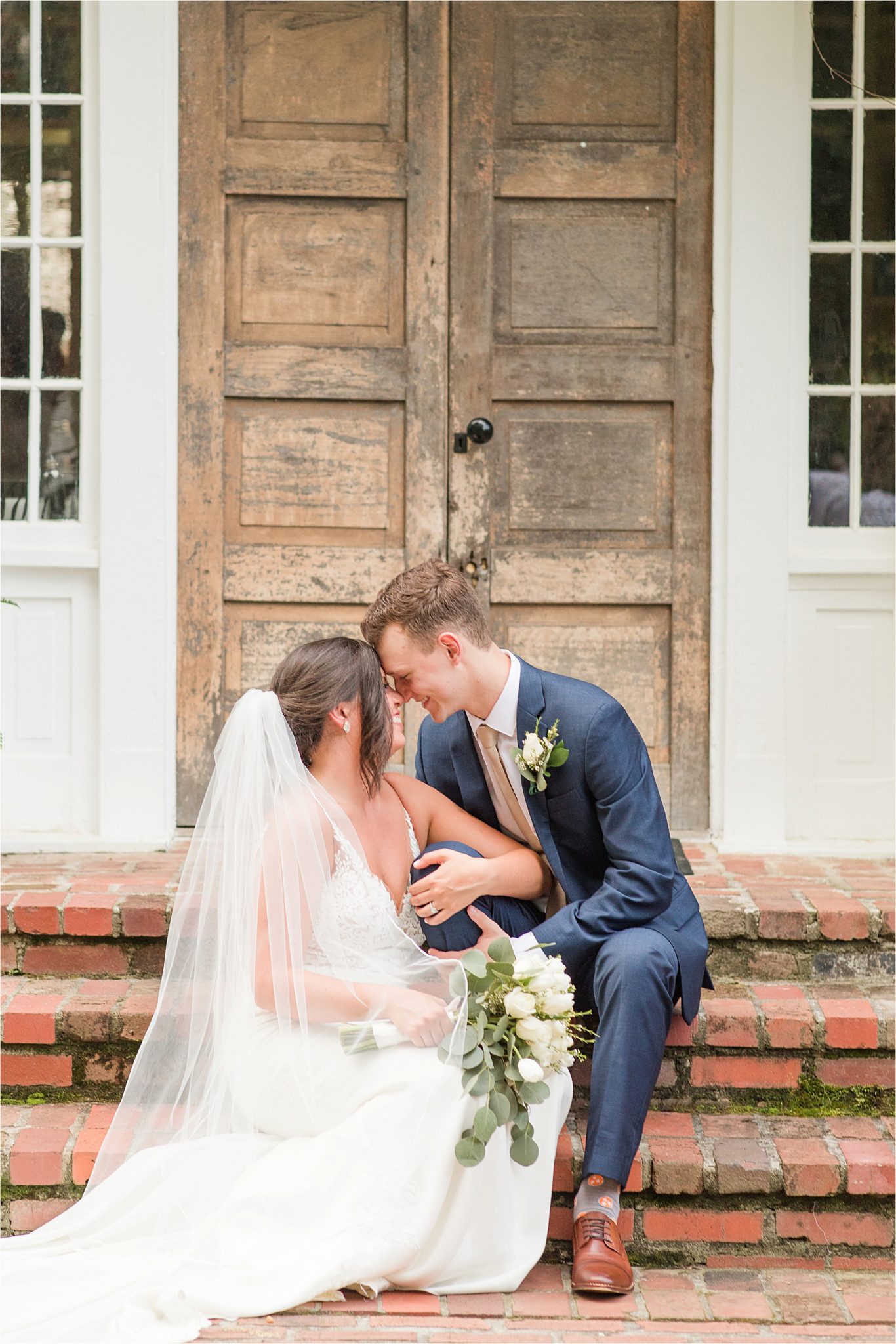 Hedge Farm Wedding, Alabama Wedding Photographer, Barn Wedding, navy and neutral themed wedding, bride and groom