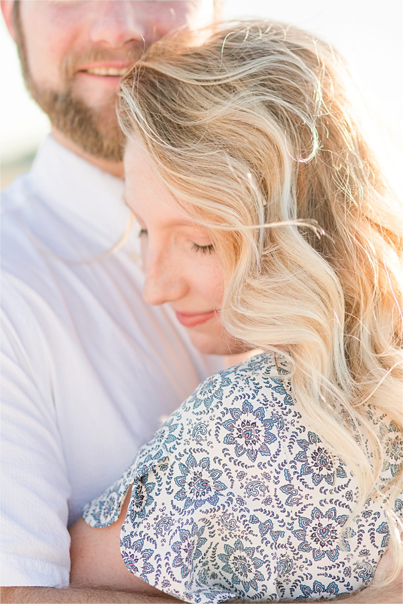 Beach engagement photos | Daulphin Island | Mobile wedding photographer | Candid romantic couples | Whimsical |