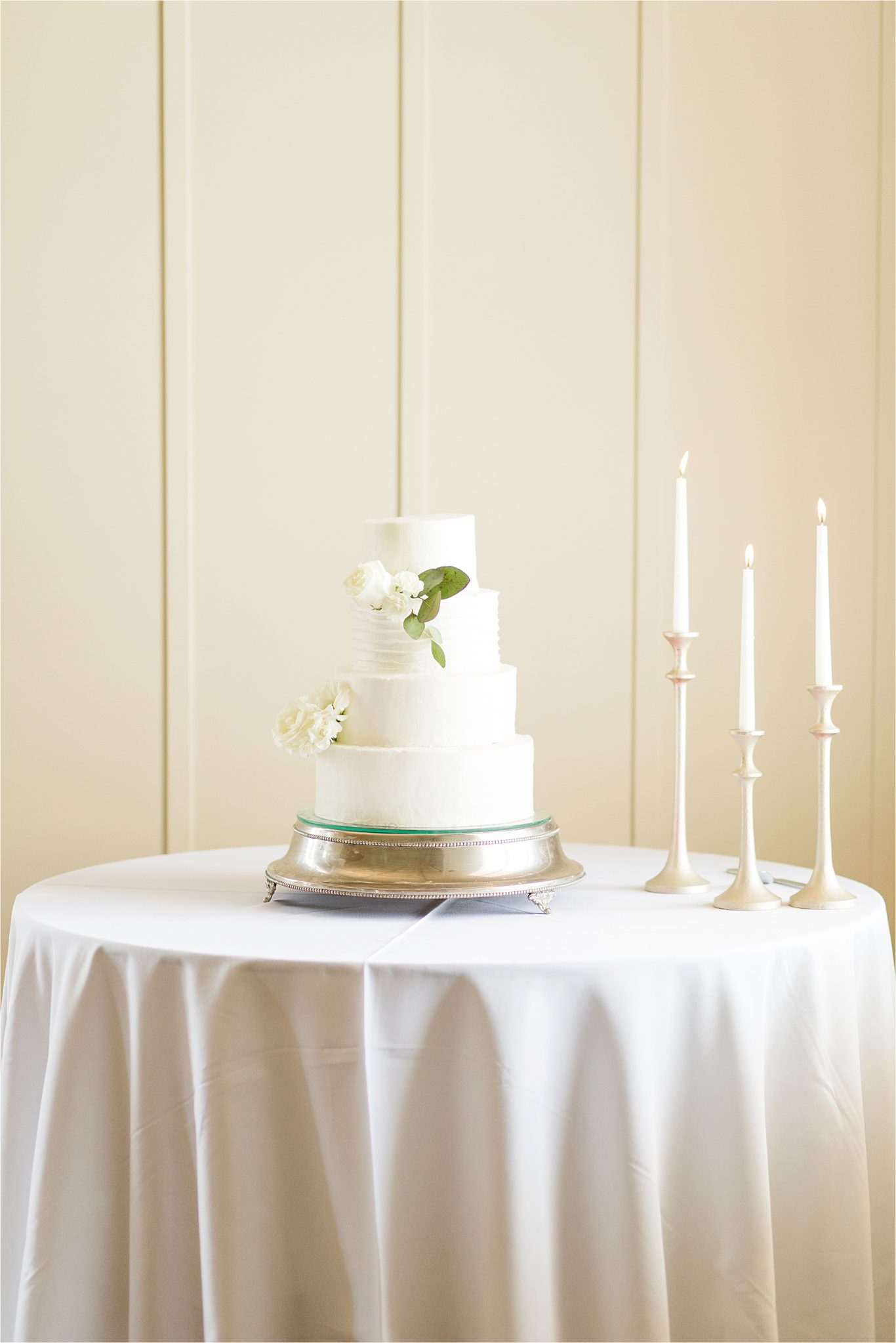 Pastel Themed Wedding-The Chapel at the Waters-Montgomery Alabama Photographer-Miles & Meredyth-Blue Themed Wedding-Wedding Details-Wedding Table Arrangement-Wedding Cake