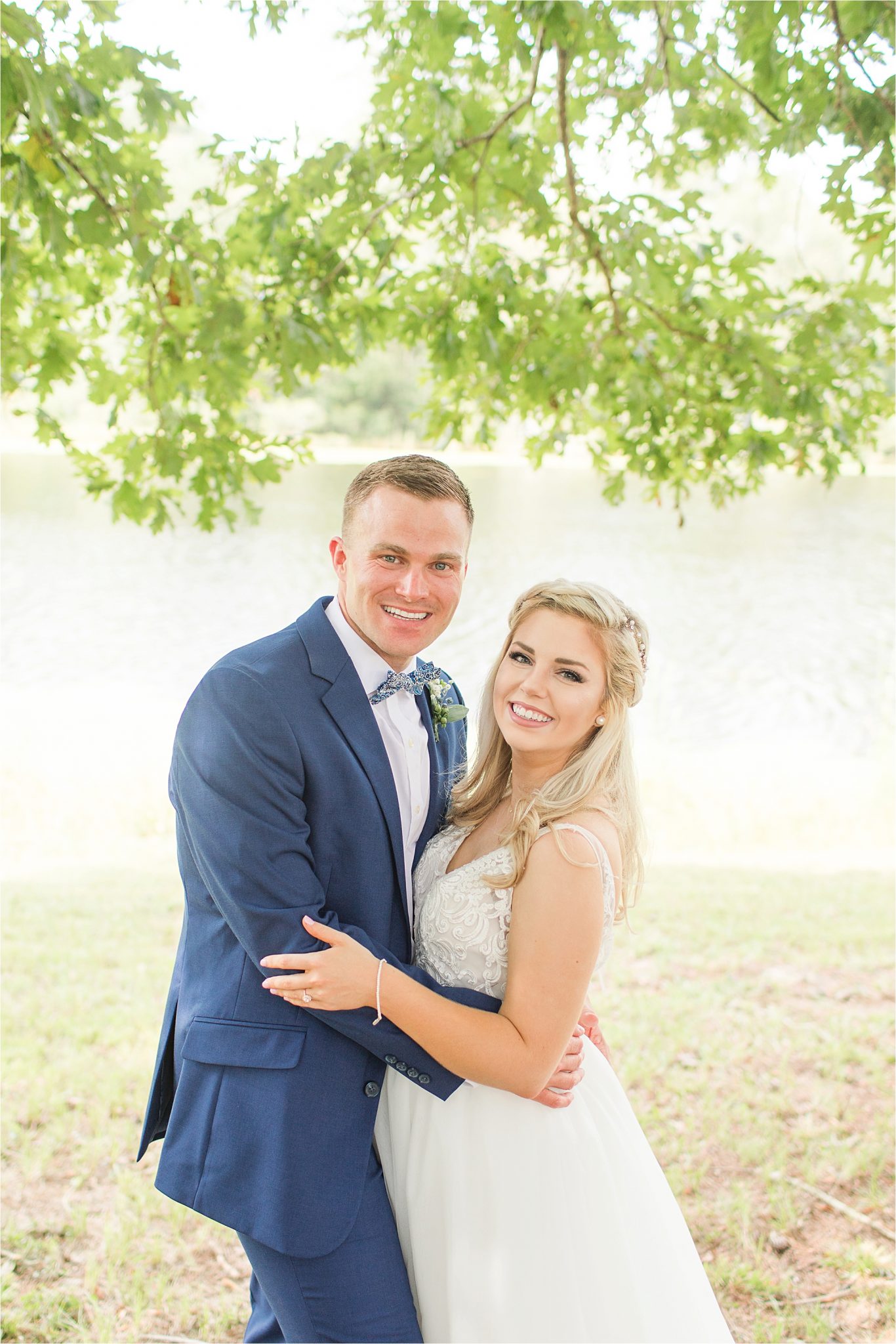 bridal-groom-portraits-photos-blue-suit-bow-tie-first-look