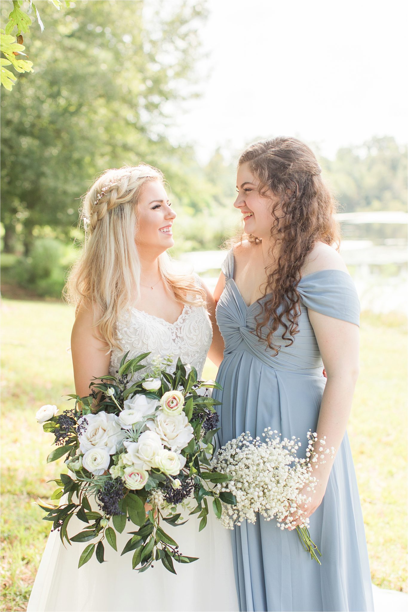 bride-bridesmaid-bouquet-periwinkle-light-blue-dress-photos-maid of honor